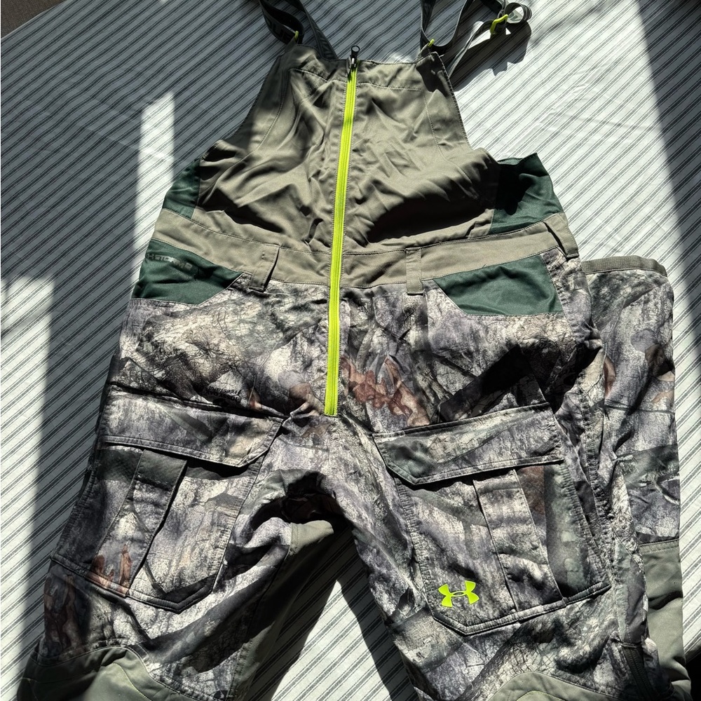 Under Armour Camo hunting bib overalls